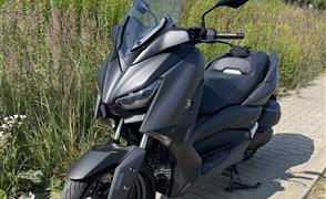 Yamaha X-Max 300