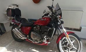 Honda VF 750 C Magna