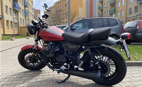 Moto Guzzi V9 Bobber