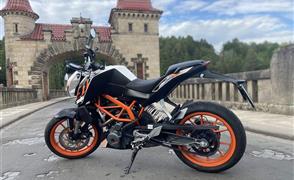 KTM 390 Duke