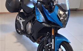 CFmoto 650 MT