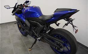 Yamaha YZF-R7