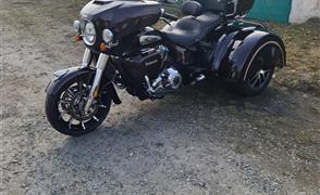 Indian Roadmaster Limited Trike