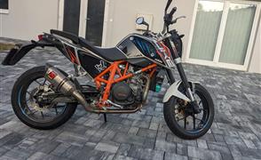 KTM 690 Duke
